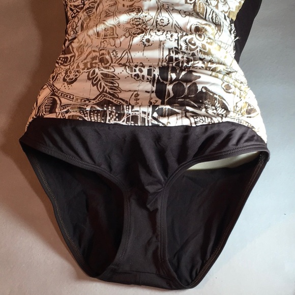 Swimsuit Size 10 NWOT LaBlanca by Rod Beattie 1PC - Picture 4 of 8